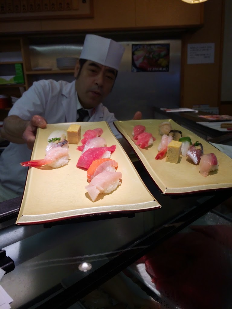 Tsukiji Sushi