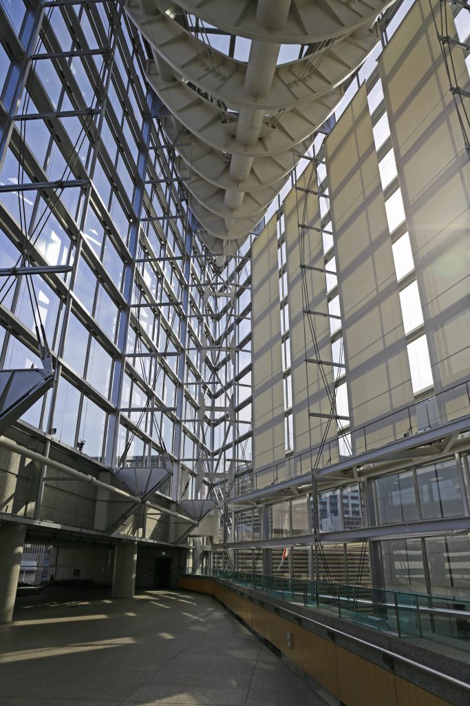 Tokyo International Forum Picture Taking