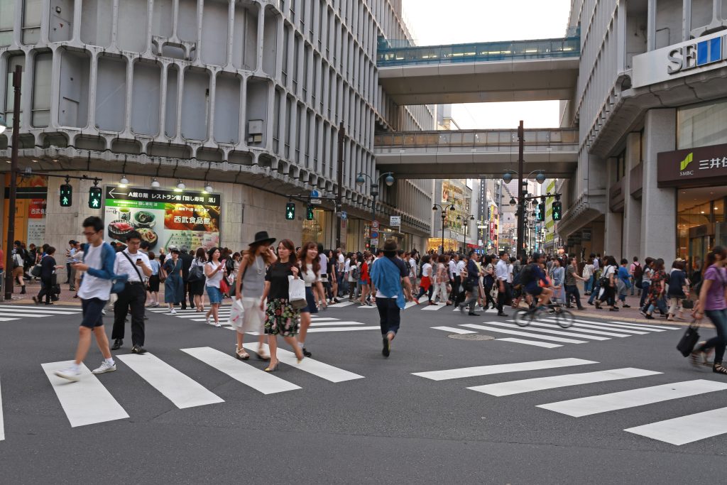 Shibuya less famous crossing