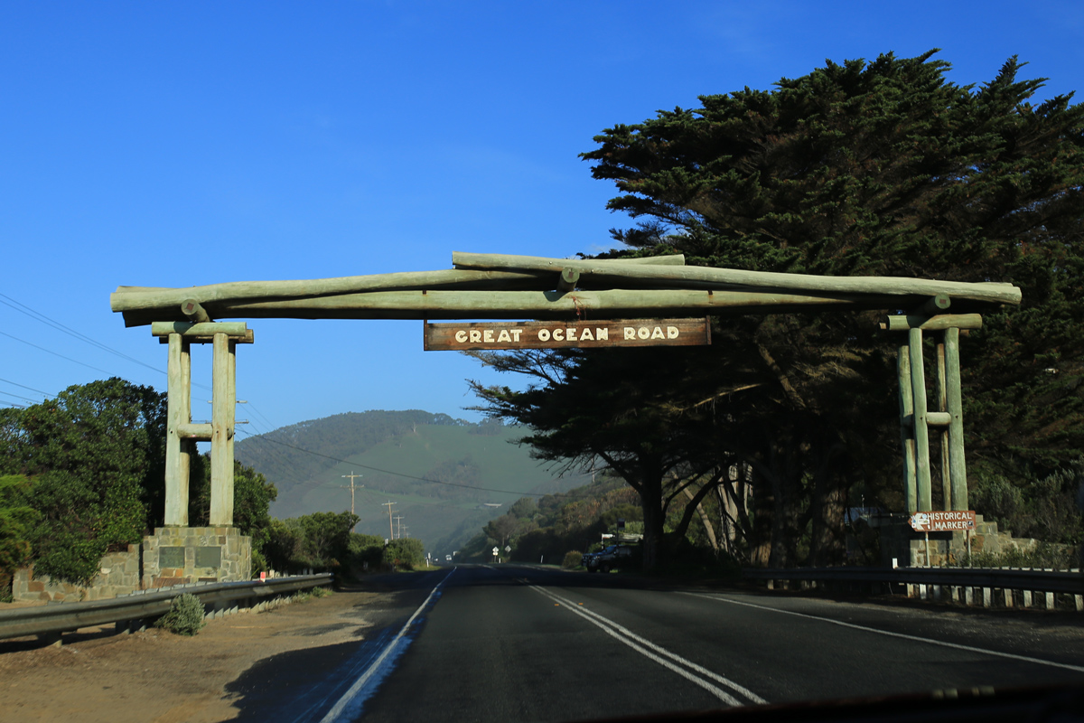 Great Ocean Road Entrance