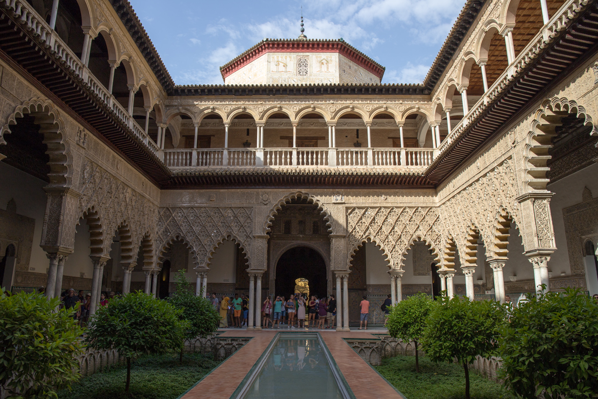 Exploring the Real Alcazar of Seville | TiptoeingWorld