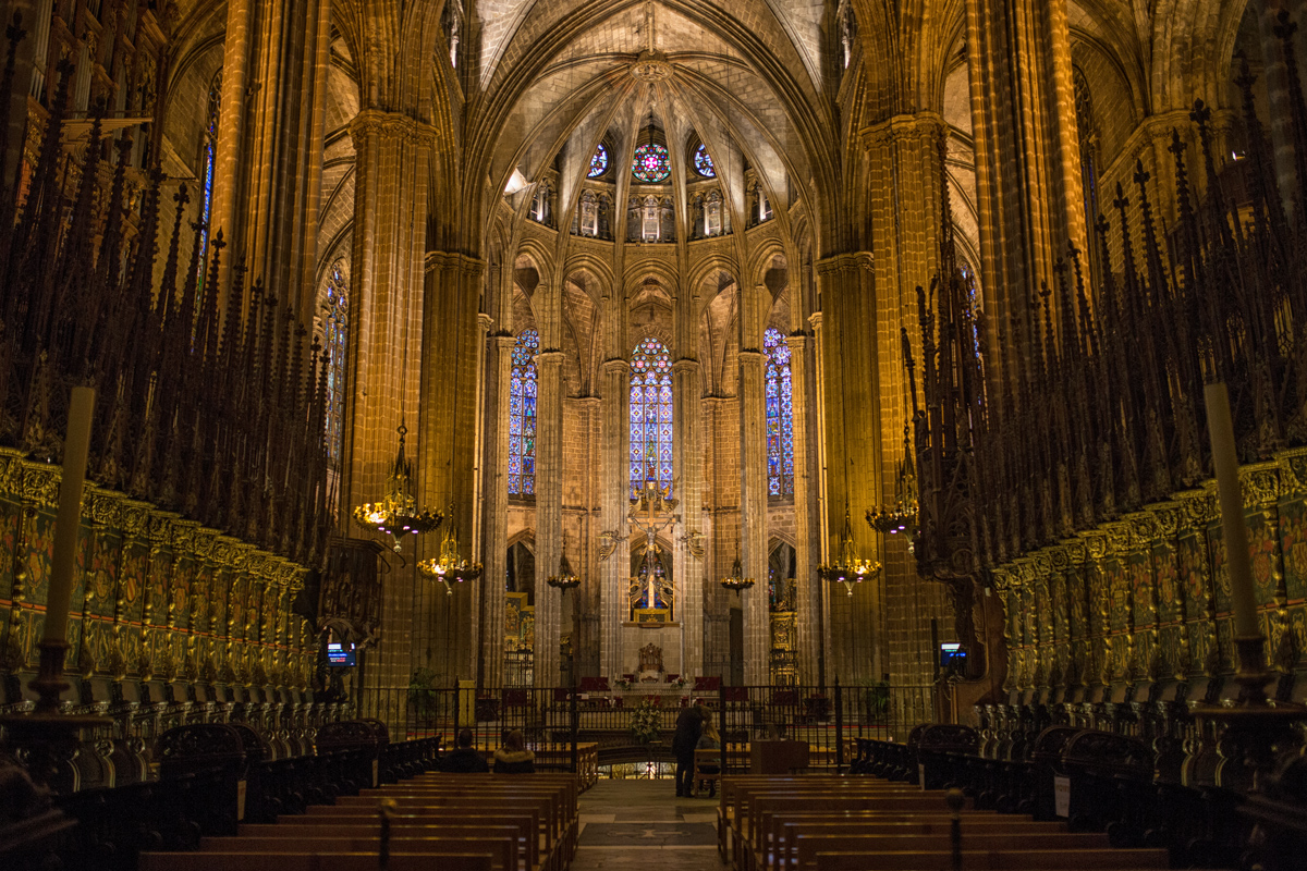 Barcelona Cathedral in Gothic Quarter | TiptoeingWorld