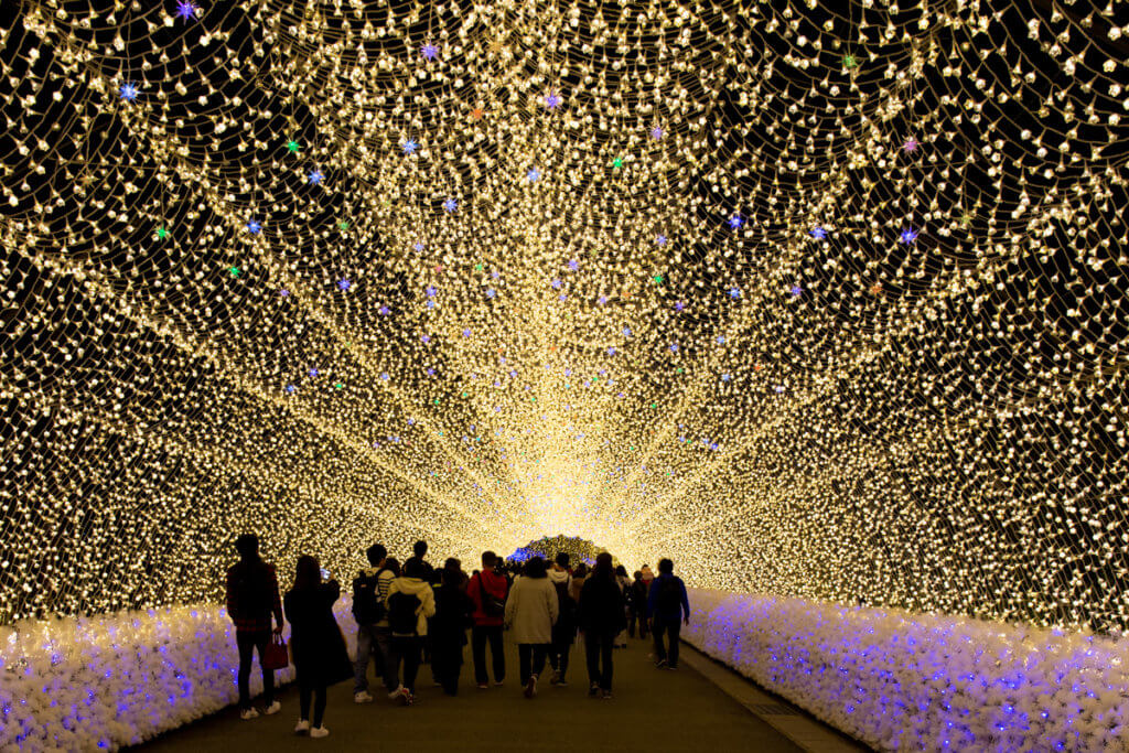 Nabana no Sato : The Best Illumination in Japan | TiptoeingWorld